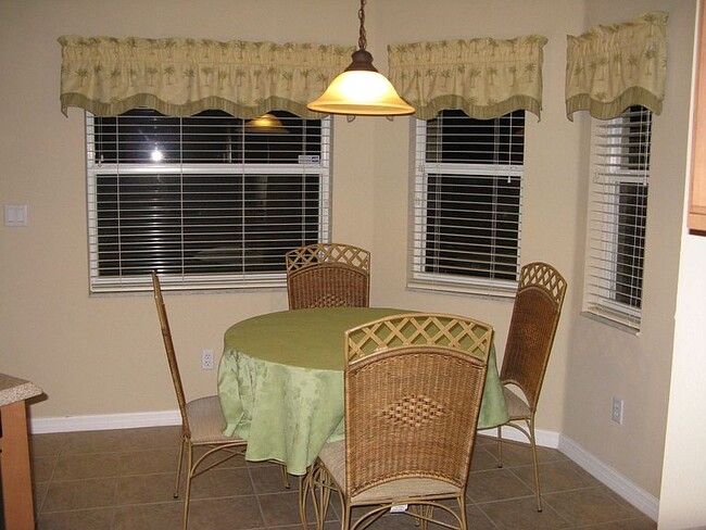 Building Photo - 2706 Patrician Cir