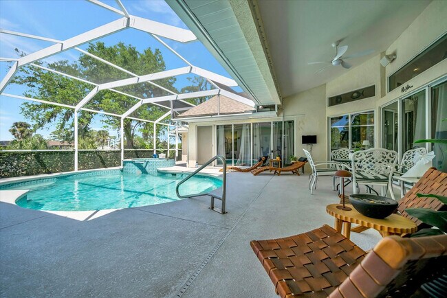 Building Photo - 19 Hoffer St