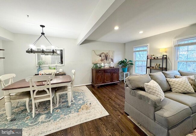 Building Photo - 46756 Woodmint Terrace