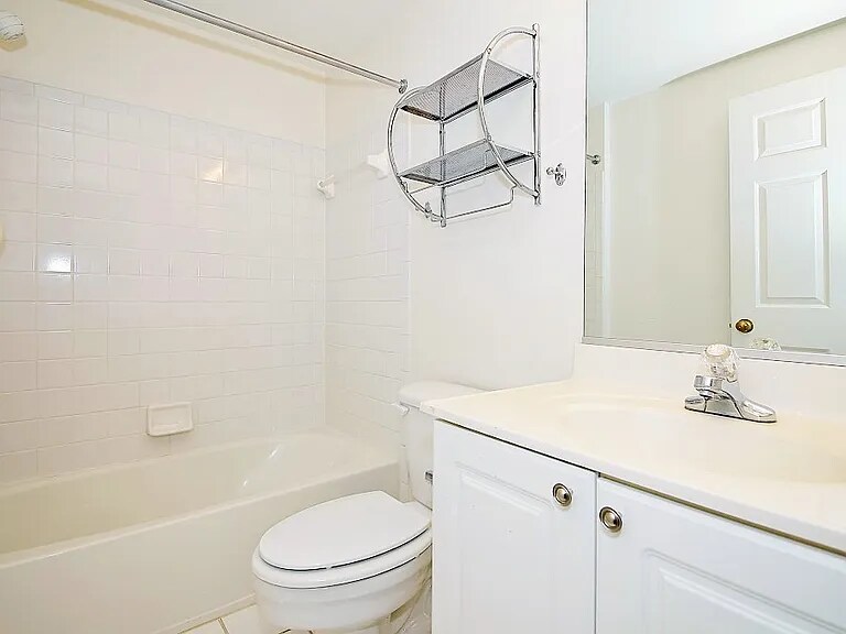 Building Photo - 2711 Bellforest Ct