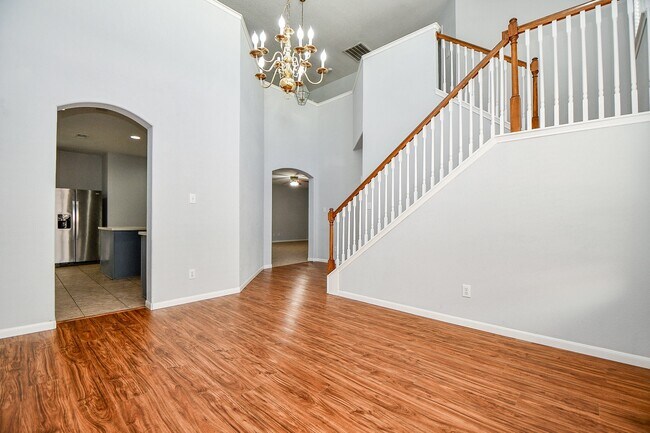 Building Photo - 3019 Red Oak Leaf Trail