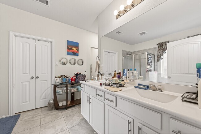 Building Photo - 3510 Lark Ascending Ln