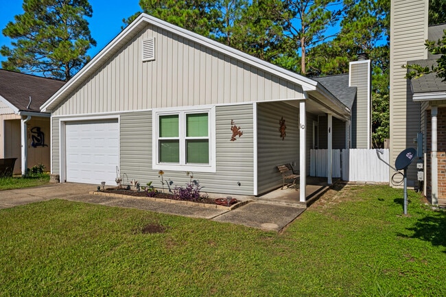 Building Photo - 10 Carie Way