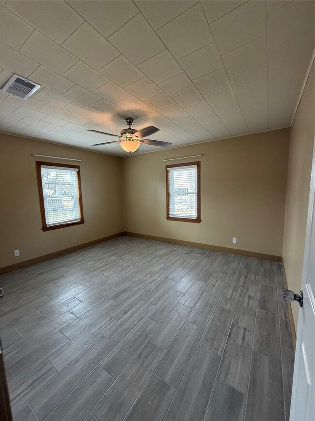 Building Photo - 706 Alice St