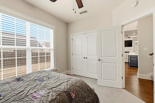 Building Photo - 5360 Spirit Rock Pl