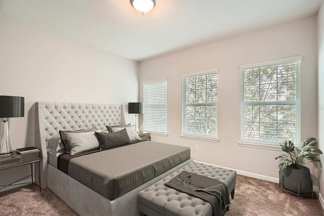 Building Photo - 7001 Interbay Blvd