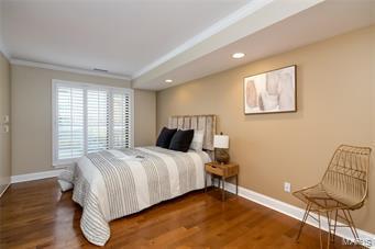 Building Photo - 250 S Brentwood Blvd
