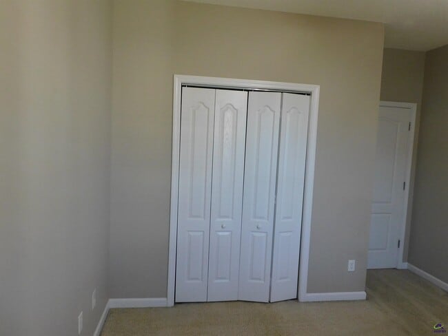 Building Photo - 1307 Loudon Hill Dr