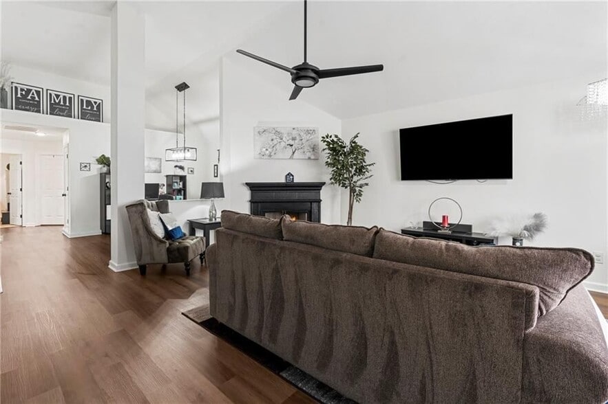 Building Photo - 4909 Truitt Ln