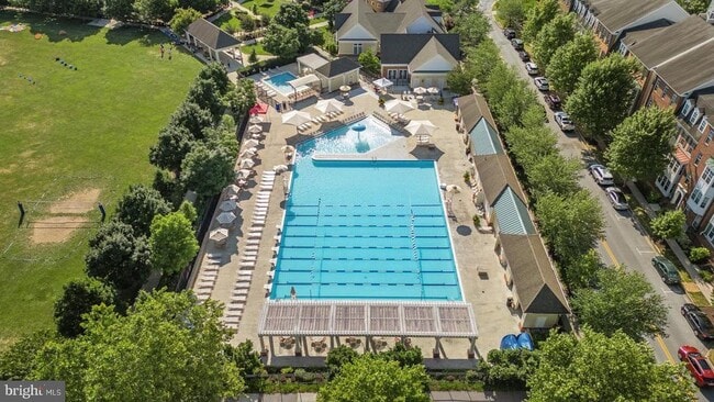 Building Photo - 7548 Morris St