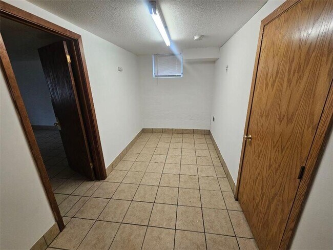 Building Photo - 4101 Lowry Ave N