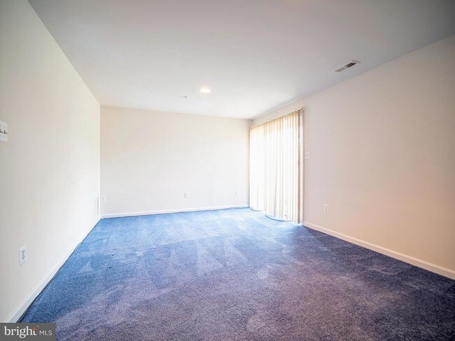 Building Photo - 22437 Dark Star Way