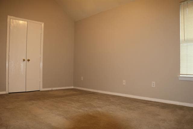 Building Photo - 1608 Myrtle Dr