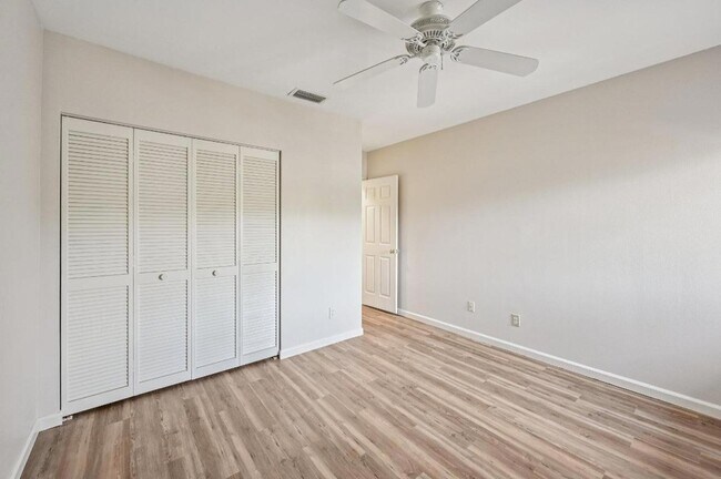 Building Photo - 1103 Duncan Cir