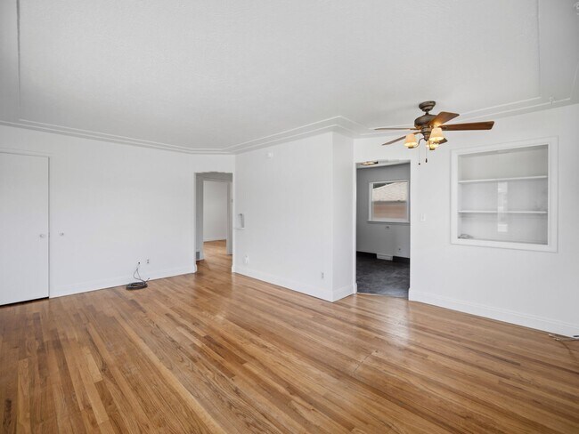 Building Photo - Charming Northwest Spokane Home | Minutes from Audubon Park & Downriver Golf Course