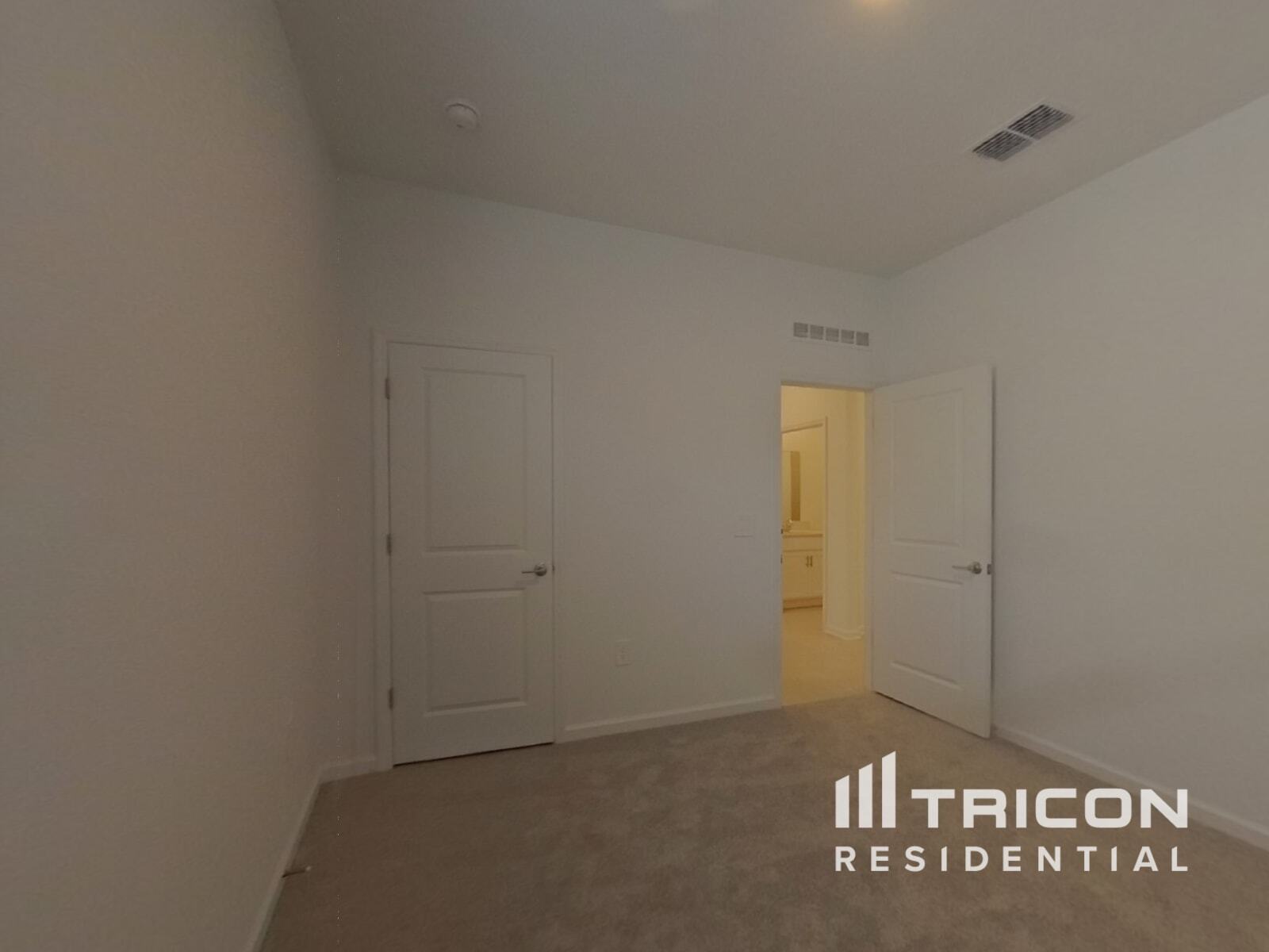 Building Photo - 2056 Rider Rain Ln