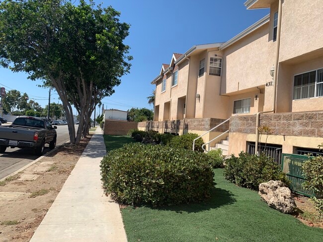 Building Photo - 4315 W 145th St