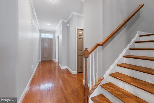 Building Photo - 1298 Vickery Ln