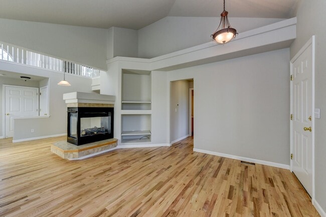 Building Photo - 4801 Spyglass Dr
