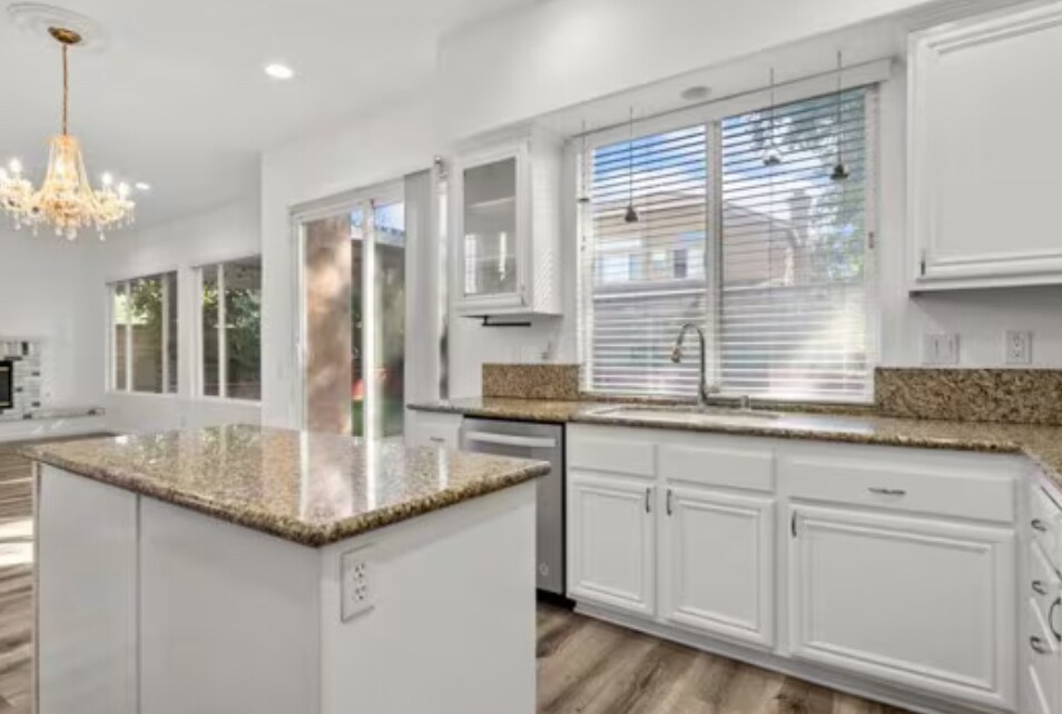 Building Photo - 23536 Summerglen Pl