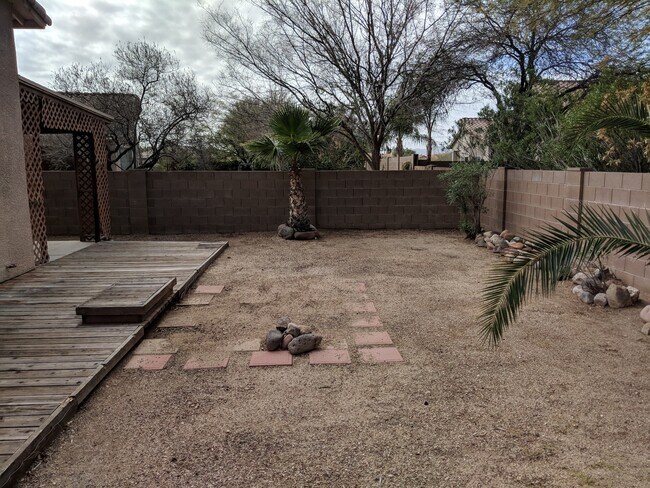 Building Photo - Great Northwest Tucson Area Location