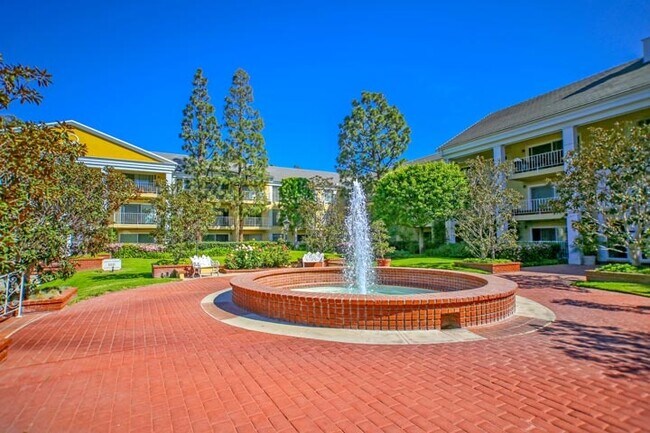 Building Photo - 500 Cagney Ln