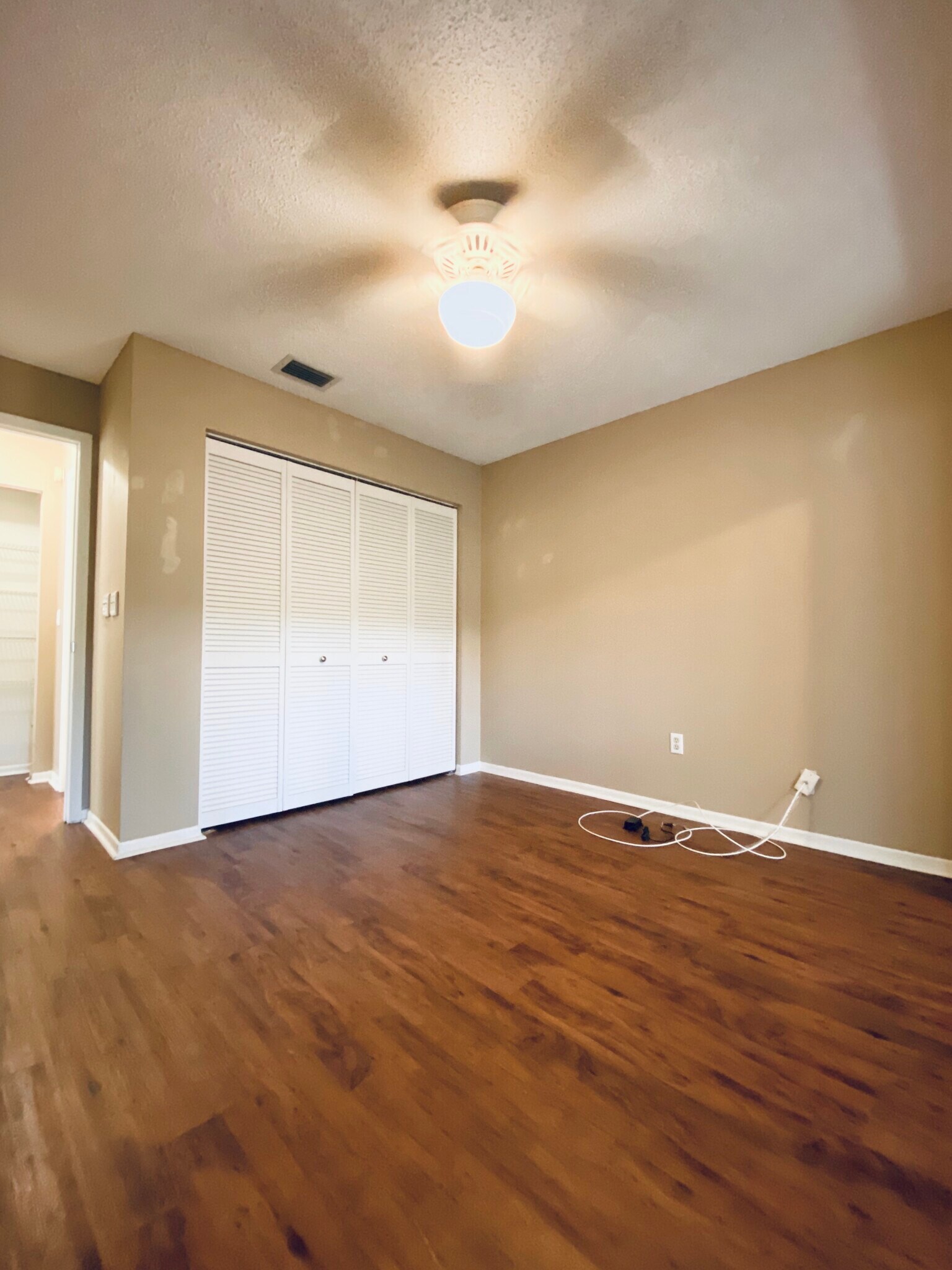 Building Photo - 13903 LAZY OAK DRIVE