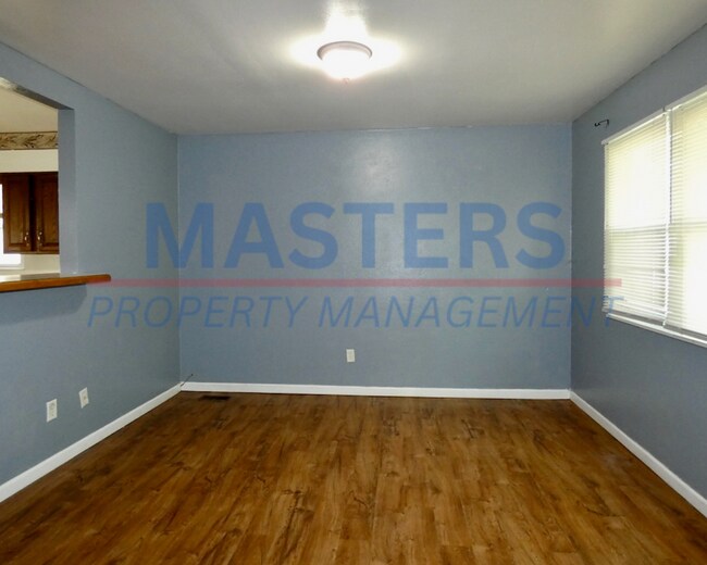 Building Photo - Spacious 4-Bedroom Home with 2 Full Baths & Detached Garage