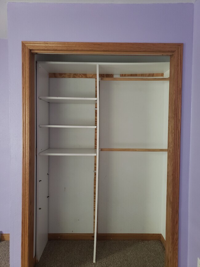 Building Photo - 608 W South St