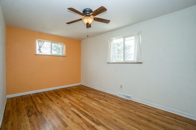Building Photo - 6739 W 70th Ave