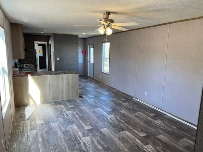 Building Photo - New 3 Bedroom 2 Bath Home in Poolville