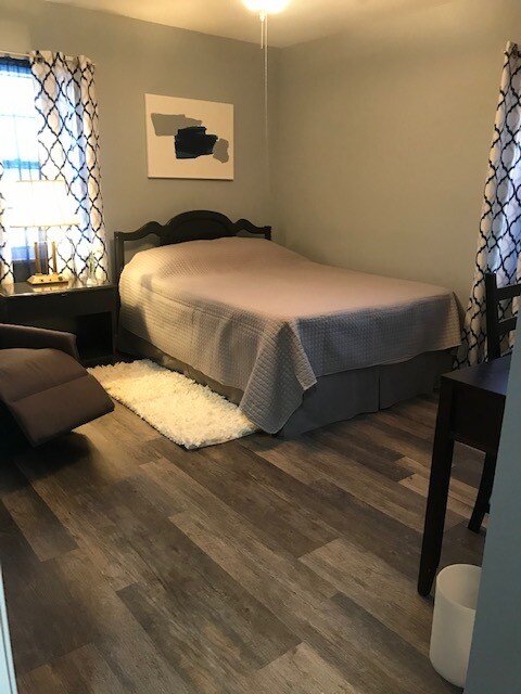 Bedroom - 11310 Manchester Rd