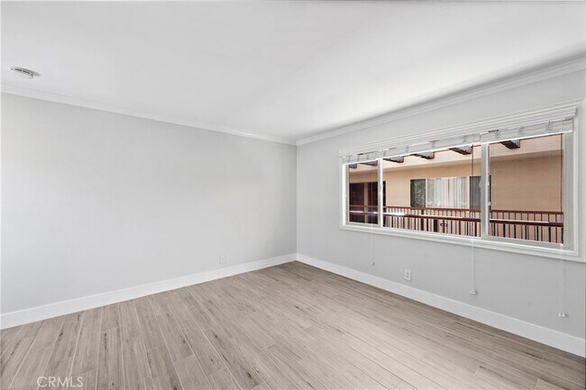 Building Photo - 2037 S Coast Hwy