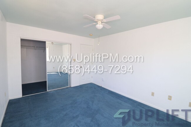 Building Photo - ** Holiday move in special** $1000 off 1st...