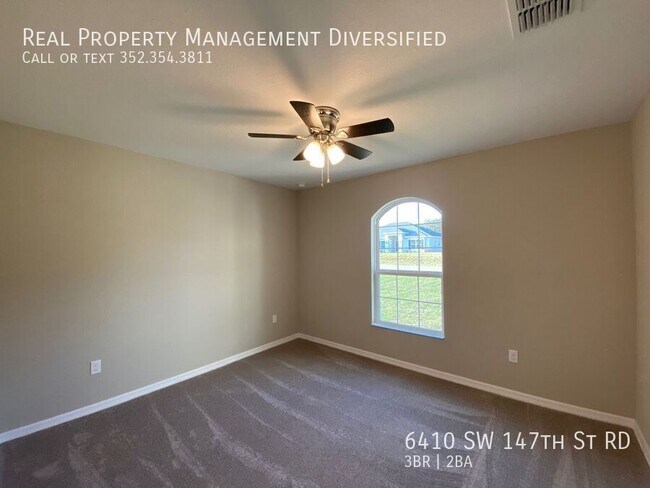 Building Photo - 6410 SW 147th St Rd