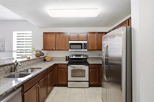 Building Photo - 11605 NW 89th St