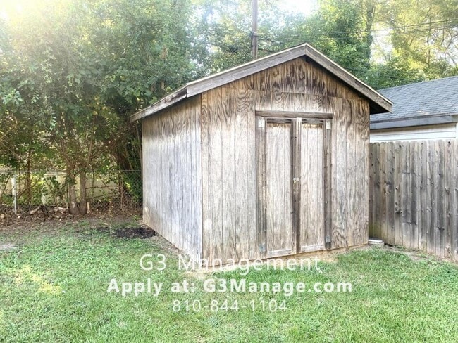 Building Photo - 5052 Walsh Dr
