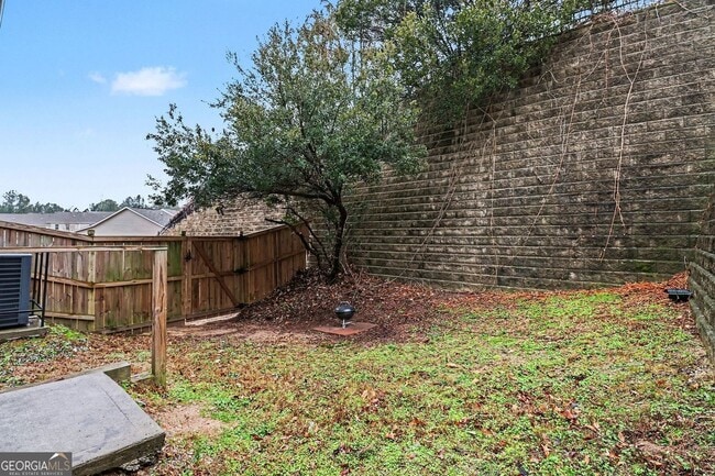 Building Photo - 7051 Fringe Flower Dr