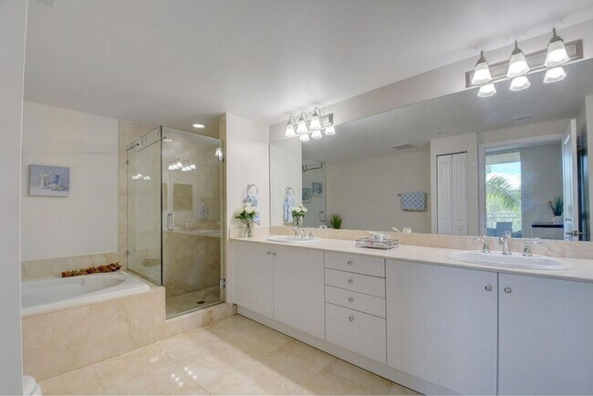 Building Photo - 350 N Federal Hwy