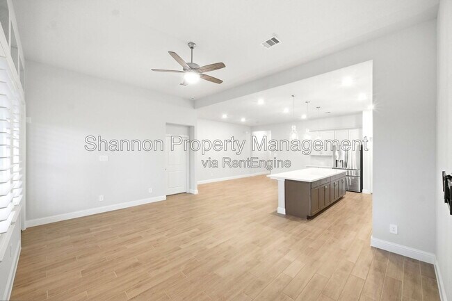 Building Photo - 7631 Cattail Shallows Ln
