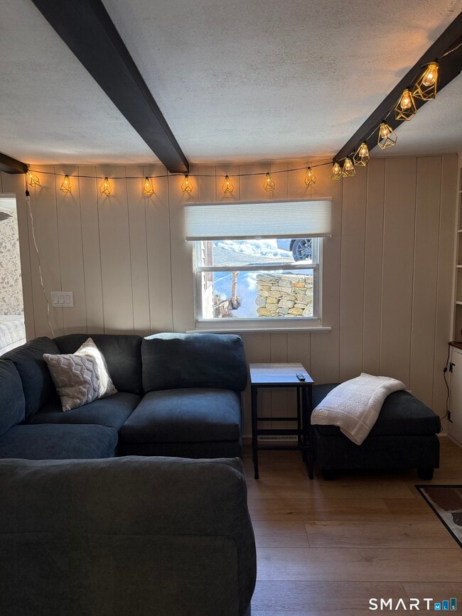 Building Photo - 27 Dilliston Rd