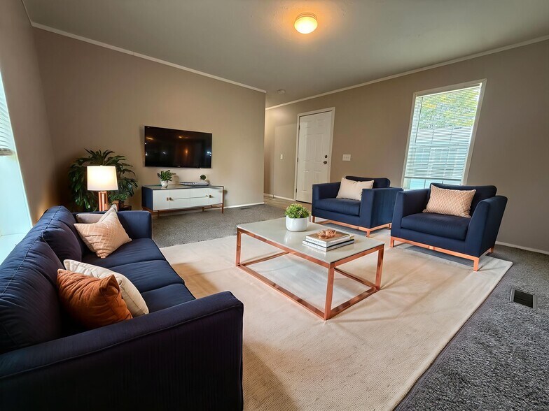 Primary Photo - 11750 Cascade Cir