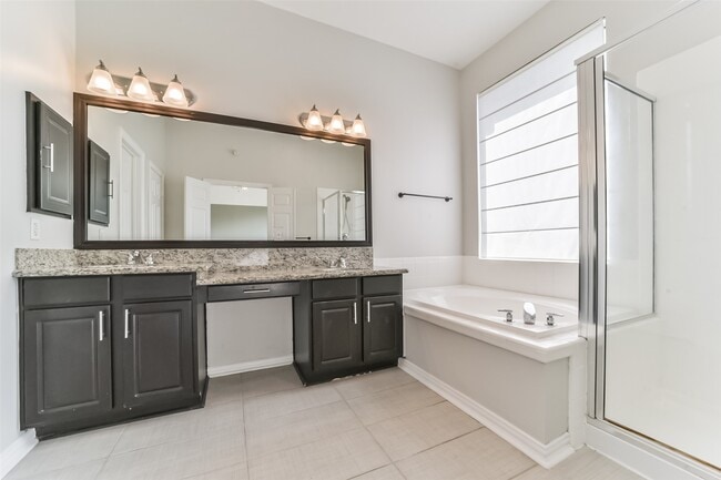 Building Photo - 4822 Big Cedar Cir