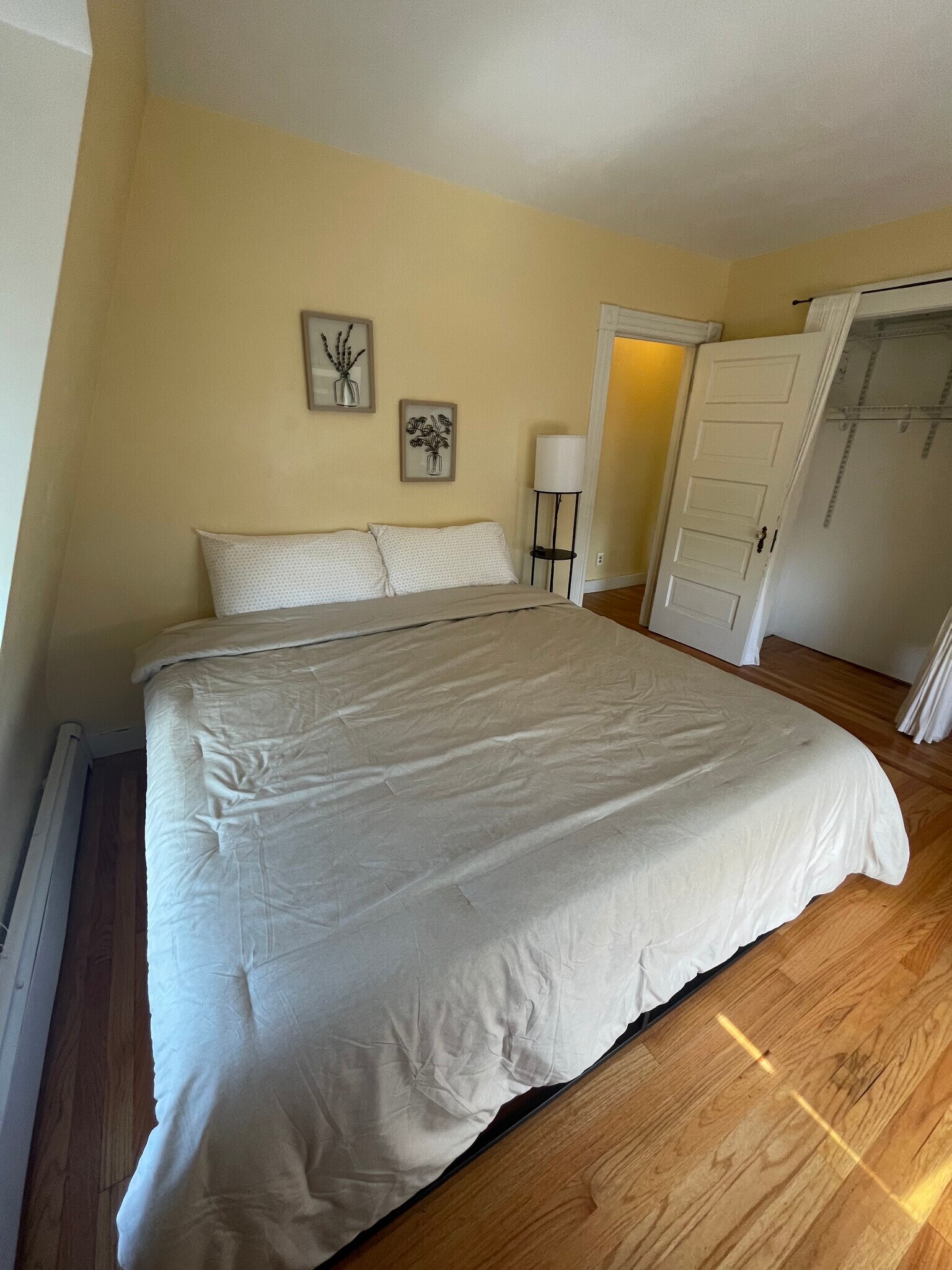 Bedroom 1 - 54 Allen St