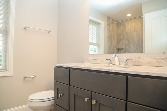 Building Photo - Newly Built 6br/3ba- Steps away from PC!