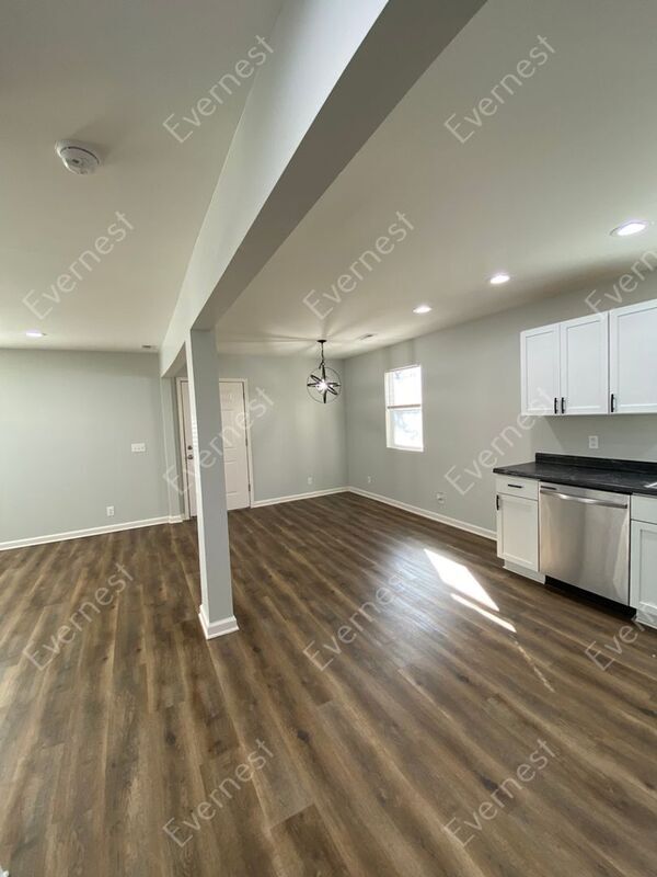 Building Photo - 838 Lock Ave