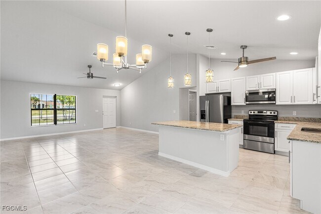 Building Photo - 4012 Country Club Blvd