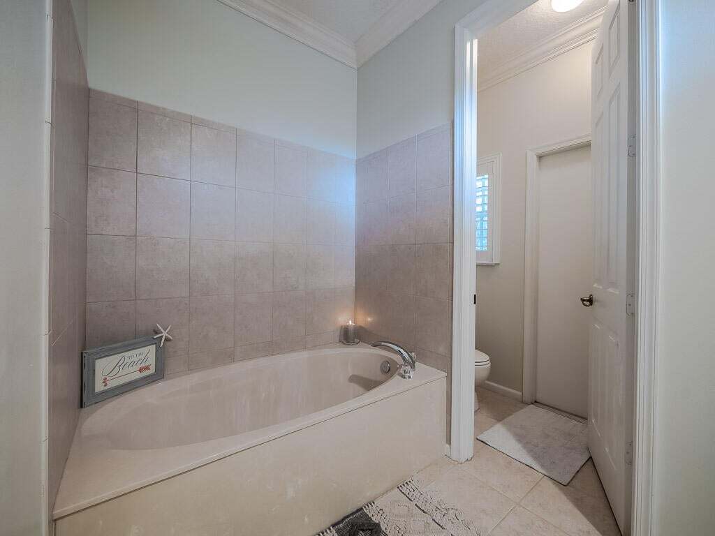 Building Photo - 6673 Eagle Ridge Dr