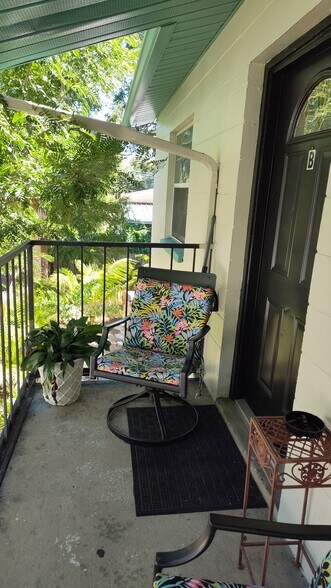 Building Photo - 6706 S Kissimmee St