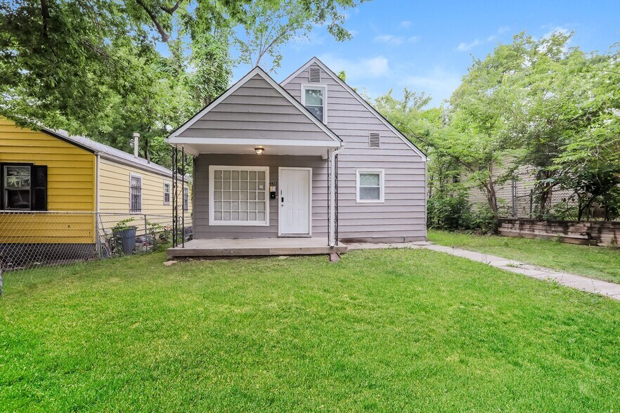 Building Photo - 4412 Myrtle Ave